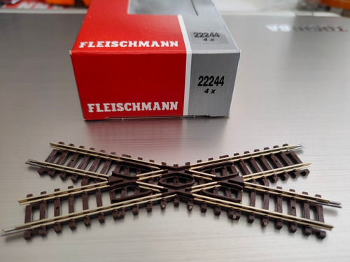 Vias Fleischmann 22244, Cruce De Vìas 30 Grados.