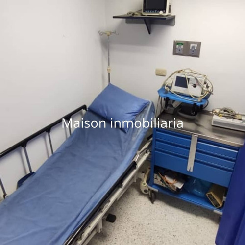 Imagen 7 de 10 de Se Vende Clínica En Maracay Tlf. 04243162405