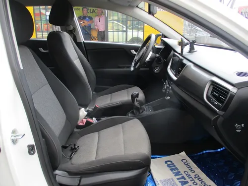 Kia Stonic Vibrant Hybrid 1000 Turbo Mt Aa