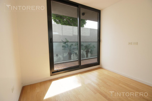Departamento En Venta De 3 Ambientes Con Balcón En Liniers
