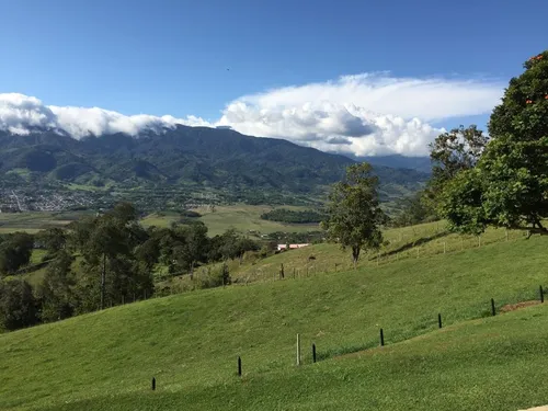 Calima, 9.000 M2, Lote En Venta.
