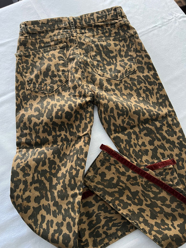 Pantalón Premium Denim Collection Animal Print Zara
