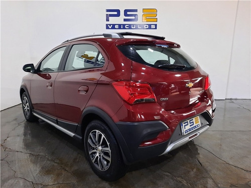 Imagem 4 de 7 de Chevrolet Onix 1.4 Mpfi Activ 8v Flex 4p Automático