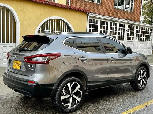 Nissan Qashqai 4x4 2000cc At Aa
