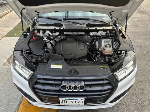 Audi Q5 2.0 L T S Line Dsg