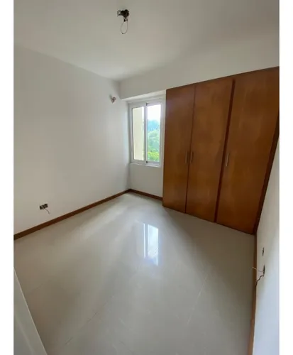Edificio En Venta En Baruta
