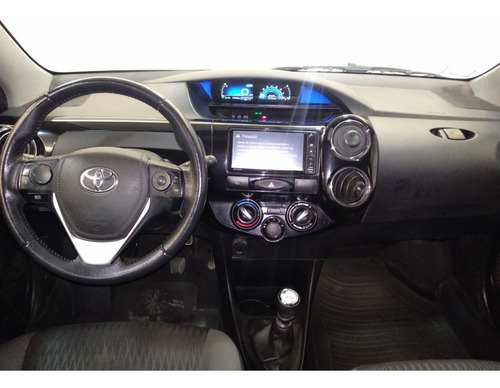 Toyota Etios Xls 1.5 6m/t