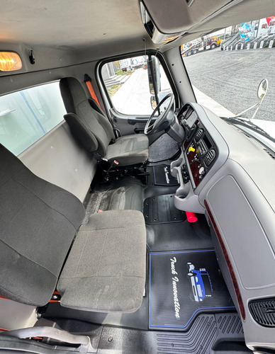 Pipa Seminueva Freightliner M2 106 Año 2014 Cap: 10,000 Lts