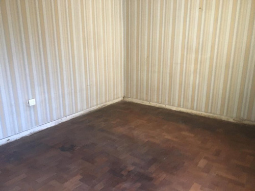 Imagen 10 de 14 de Departamento Tipo Casa En Venta En Lanus Este