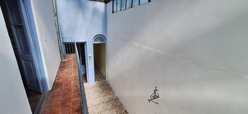 Edificio En Venta En Palermo Dos Casas Independientes Y Fondo En Padrón Único