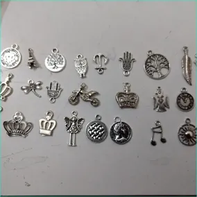 50 Dijes De Metal Para Cintas Souvenirs Pulseras 1cm+anillo
