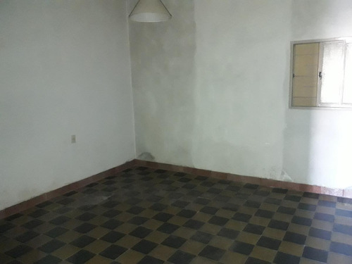 Imagen 9 de 18 de Casa - Jose Clemente Paz