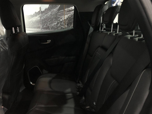 Imagem 13 de 15 de Fiat Toro 2.0 16v Turbo Diesel Volcano 4wd At9