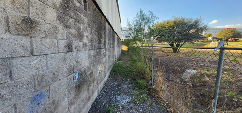 Nave Industrial En Parque El Marqués