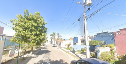 Casa En Venta Remate Gran Oportunidad!!!!- Cto El Salvador, Hacienda Santa Fe, Tlajomulco De Zuñiga, Jalisco. -jcbb9