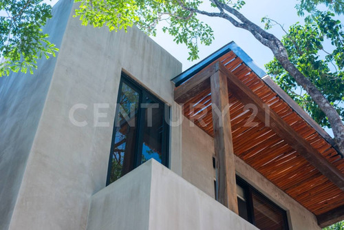 Villa En Venta Tulum De Tres Habitaciones Y Tres Baños Y Medio Ubicacion Ideal