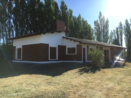 Oportunidad Única En General Roca Casa En Venta