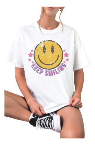Camisetas Oversized ( Blusones) Keep Smiling Happy 