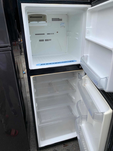 Imagen 4 de 8 de Neveras De Medio Uso Con Garantia Y Envió Disponible