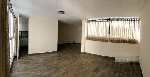 Imagen 2 de 14 de Departamento En Venta En Alpes, Muy Cerca De Las Águilas