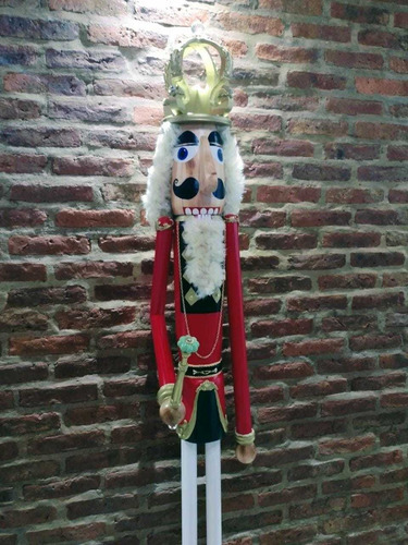 Imagen 4 de 10 de Cascanueces De Madera Grande 193 Cm