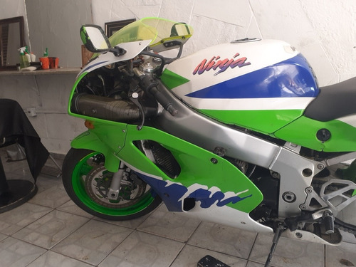 Kawasaki Ninja Zx-7r