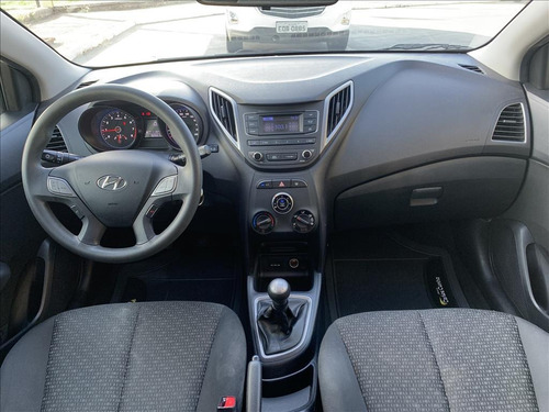 Imagem 3 de 8 de Hb20 1.0 Comfort 12v Flex 4p Manual