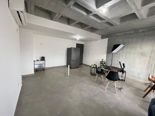 Departamento En Venta En Centro De Mty- Iconicah