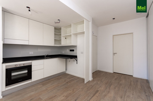 Hermoso 1 Amb Y Medio | Terraza & Parrilla | Venta Con Renta
