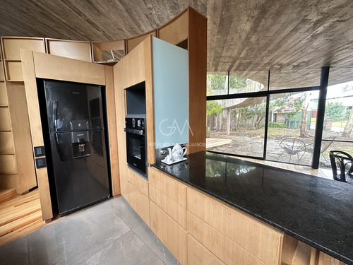 Increible Casa De 5 Ambientes En Alquiler Temporal