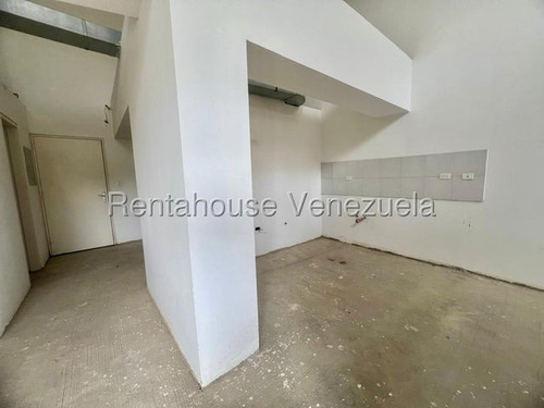 Venta De Apartamento, El Cigarral, Mls #26-284, Mjs
