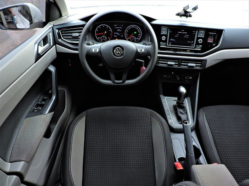 Imagem 5 de 10 de Volkswagen Polo Comfortline 1.0 12v 200 Tsi Aut