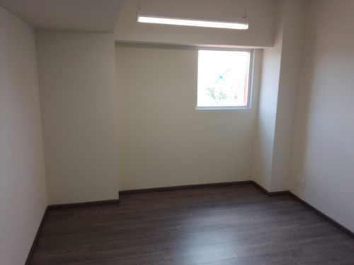 Oficinas 208, 209, 211 En Santa Fe
