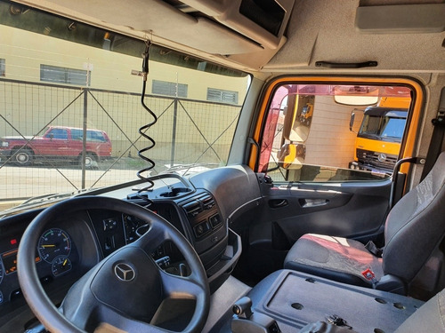 Mercedes Benz Atego 2430 4 Eixo Bau Sider