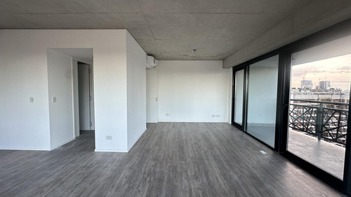 3 Ambientes En Venta A Estrenar, Piso Alto, Con Incrible Vista En Quartier Del Bajo.