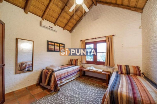 Imagen 11 de 17 de Casa En Venta