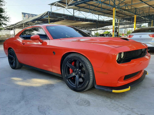 Imagen 4 de 15 de Dodge Challenger 2017 2p Srt Go Mango V8/6.2/t Aut