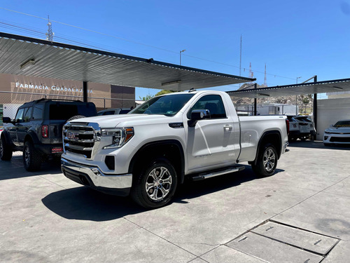 GMC Sierra 5.4 Cabina Regular Sle 4x4 At