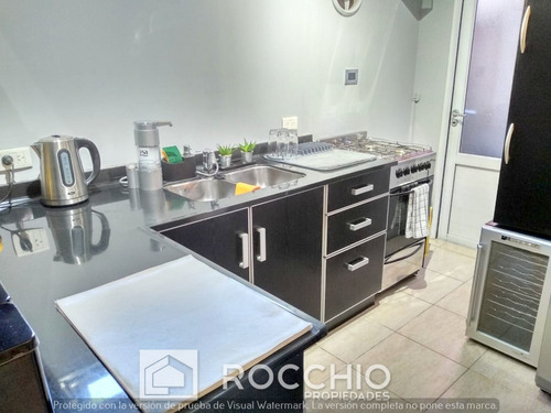 Imagen 9 de 17 de Casa En Venta En Jose Leon Suarez