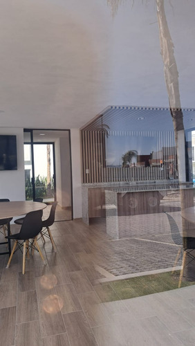 Se Vende Hermosa Casa En Lomas De Angelópolis En Cluster Con Alberca