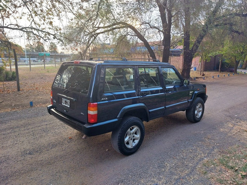Imagen 1 de 20 de Jeep Cherokee 1997 4.0 C/ Gnc Sport