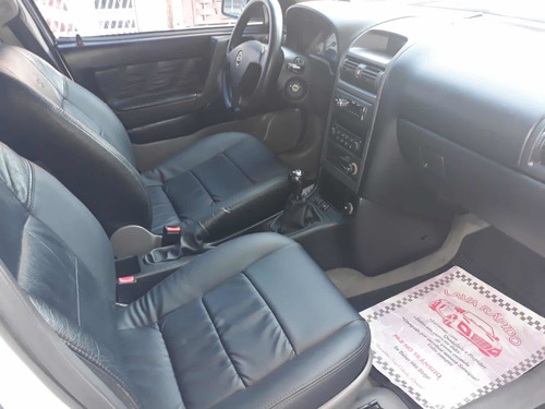 Imagem 9 de 11 de Chevrolet Astra Sedan Astra Sedan Cd 2.0