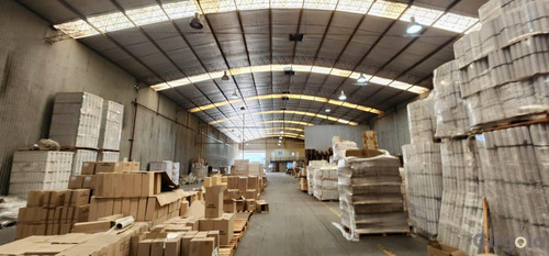 Galpon En Alquiler 1600 M2 Parque Industrial La Reja