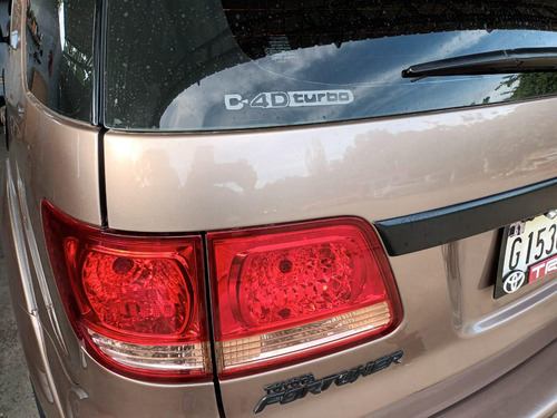 Imagen 12 de 15 de Toyota Fortuner 4x4