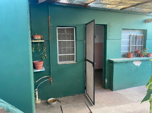 Casa | 2 Dormitorios | Capitán Bermúdez | Barrio Centro