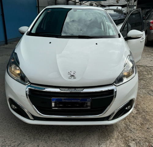 Peugeot 208 1.6 Allure Tiptronic