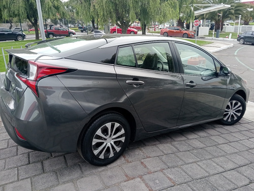 Toyota Prius 1.8 Premium Cvt