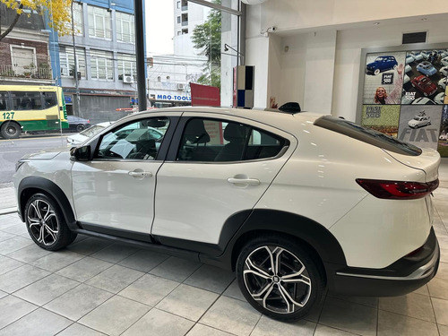 Fiat FASTBACK 1.3 T270 At6