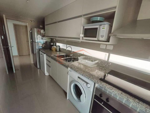 Apartamento En Venta Y Alquiler Temporal En Brava - Punta Del Este- Piso Alto- Ref: 26867