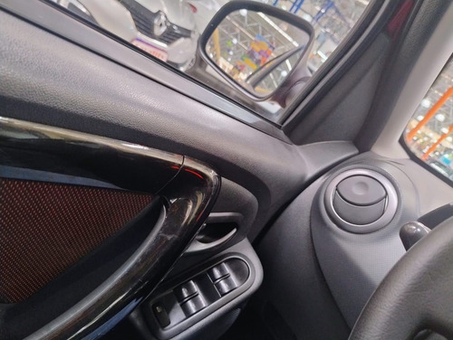 Renault Sandero 1.6 STEPWAY 16V